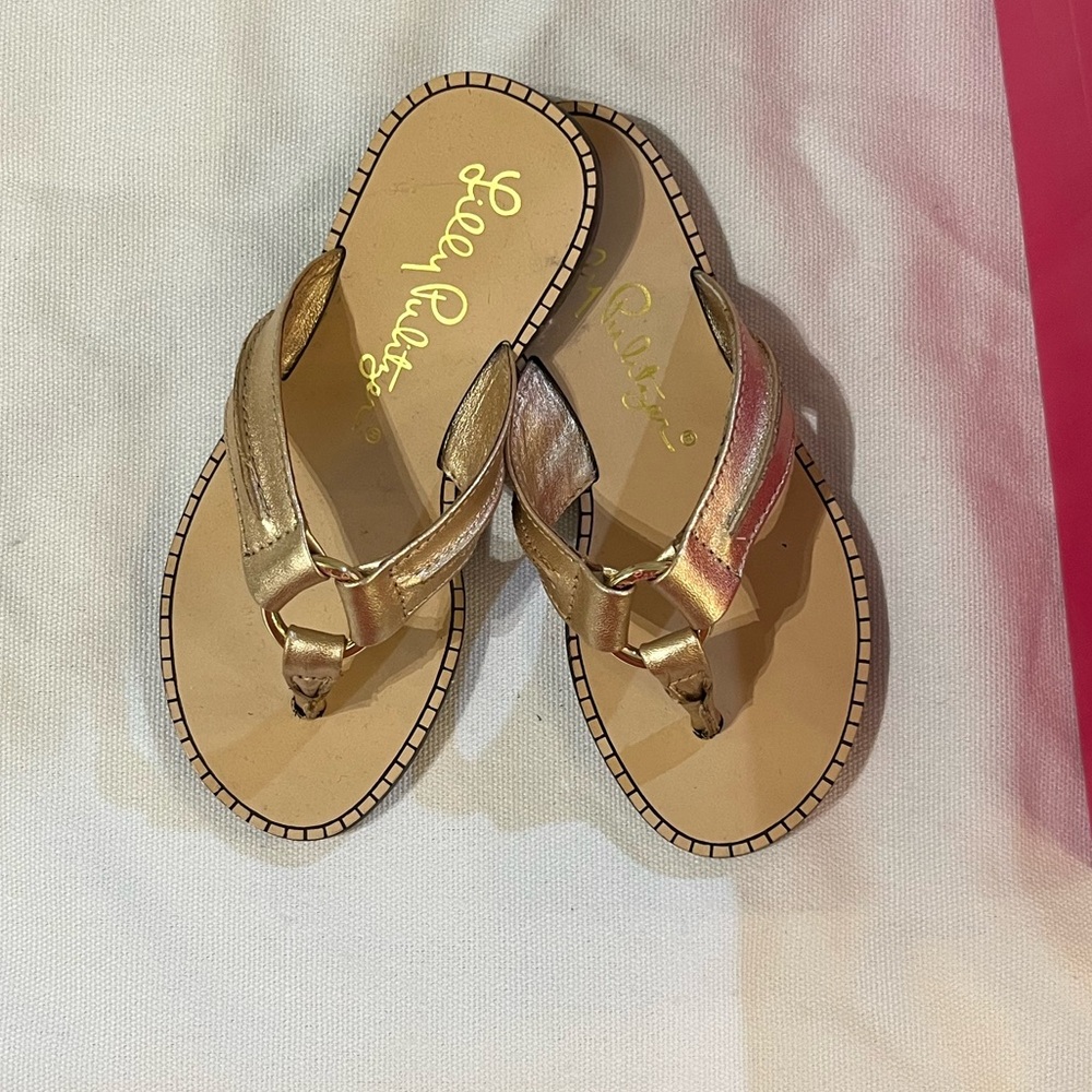 NIB Toddler 8C gold Lilly Pulitzer sandals